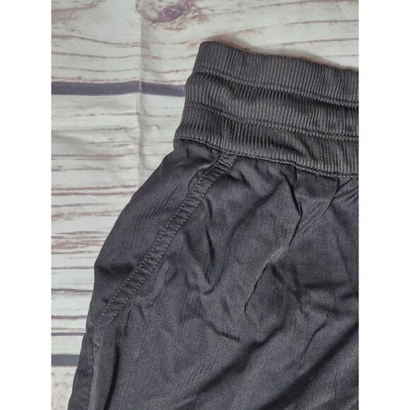 The North Face Shorts Womens Large Black FlashDry Nylon Athletic Active Running - Picture 5 of 10